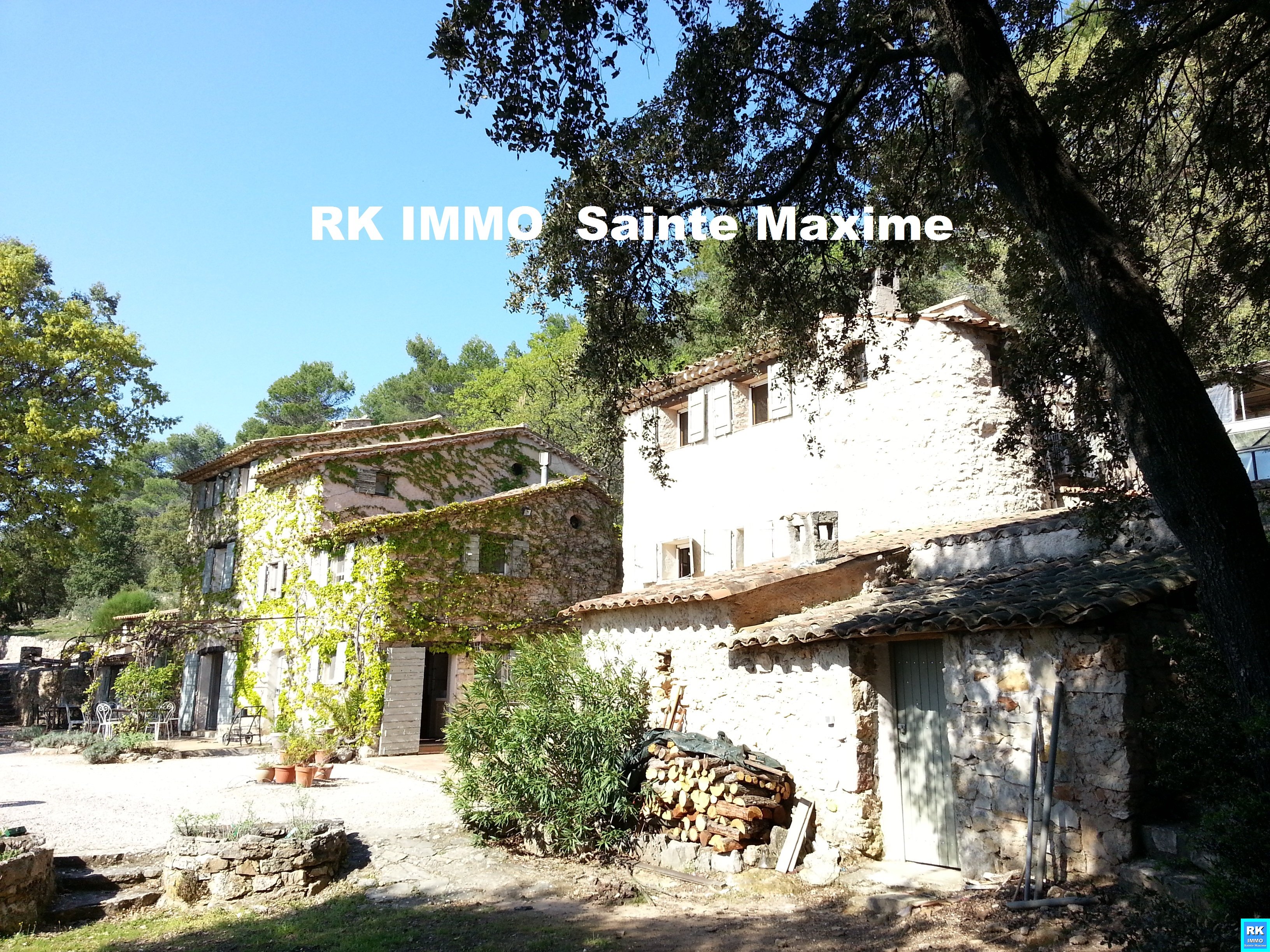 Propriété St Antonin avec Bastide restaurée calme absolu.